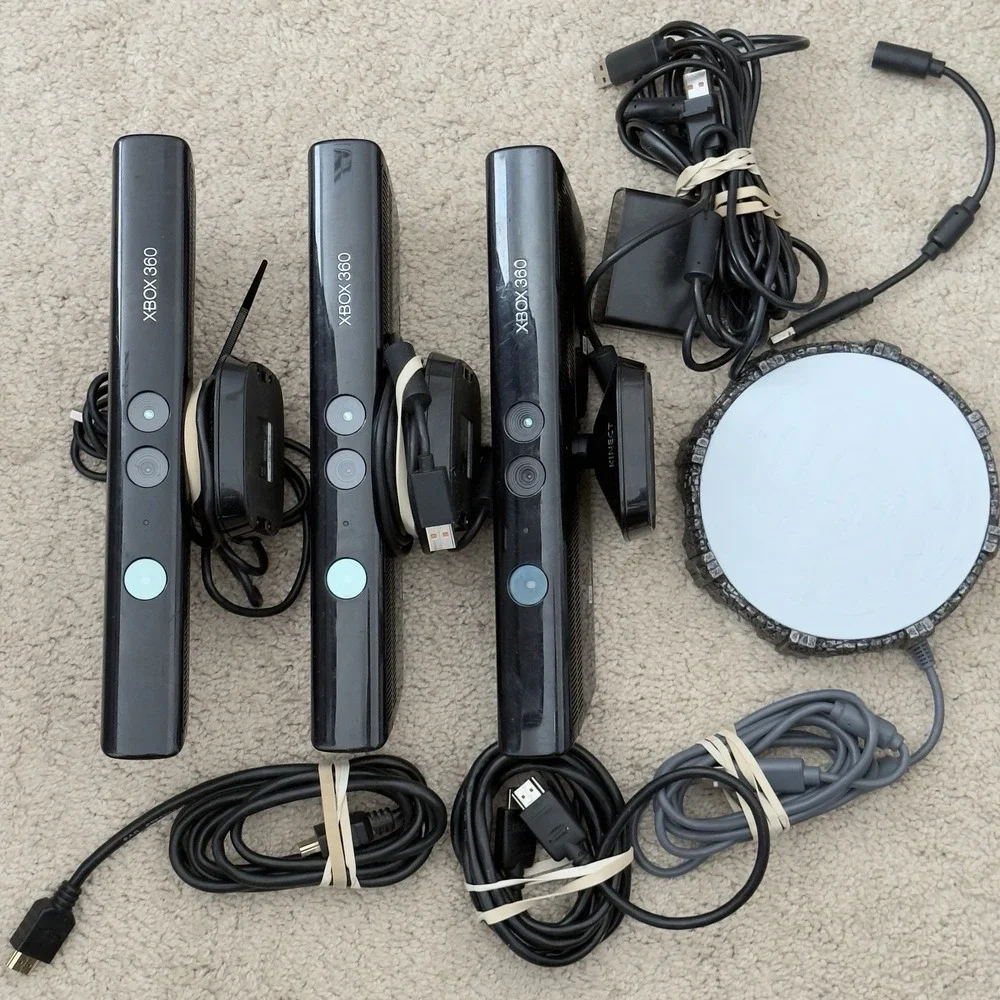 Xbox 360 Kinect Motion Sensors Lot of 3 + Skylanders Swap Force Portal UNTESTED
